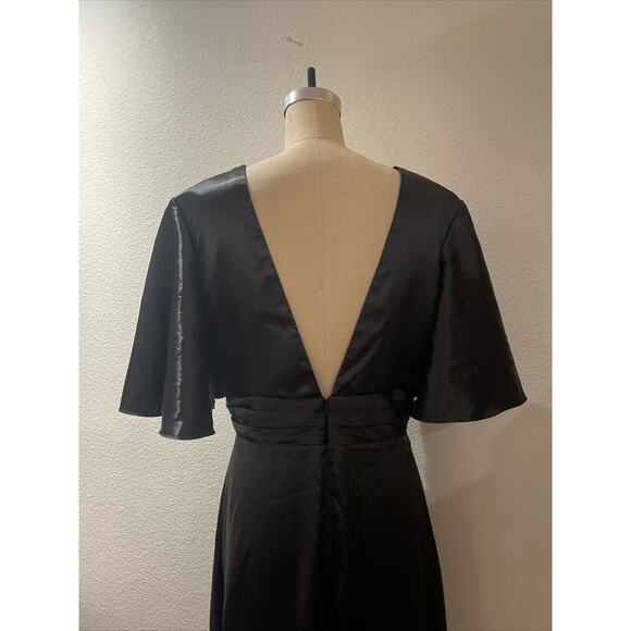 hebeos, long black evening gown, v neck, size 12 - Picture 5 of 7